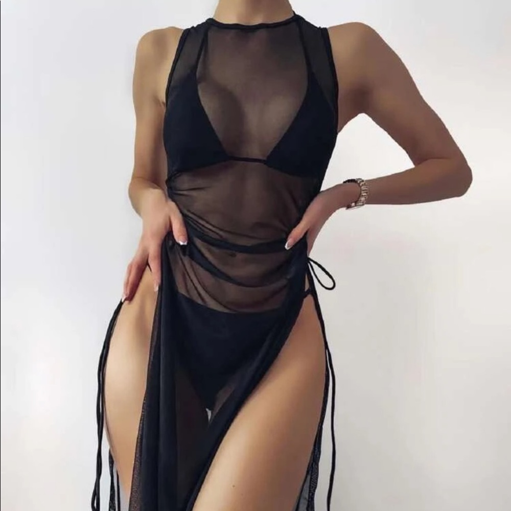 Sexy black 3 piece with mesh coverup